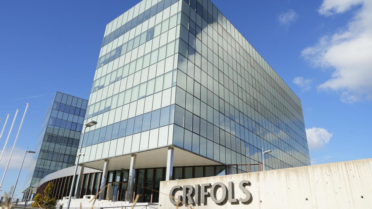 Grifols rechaza la potencial oferta de Brookfield a 10,5 euros por acción y recomienda no aceptar este precio