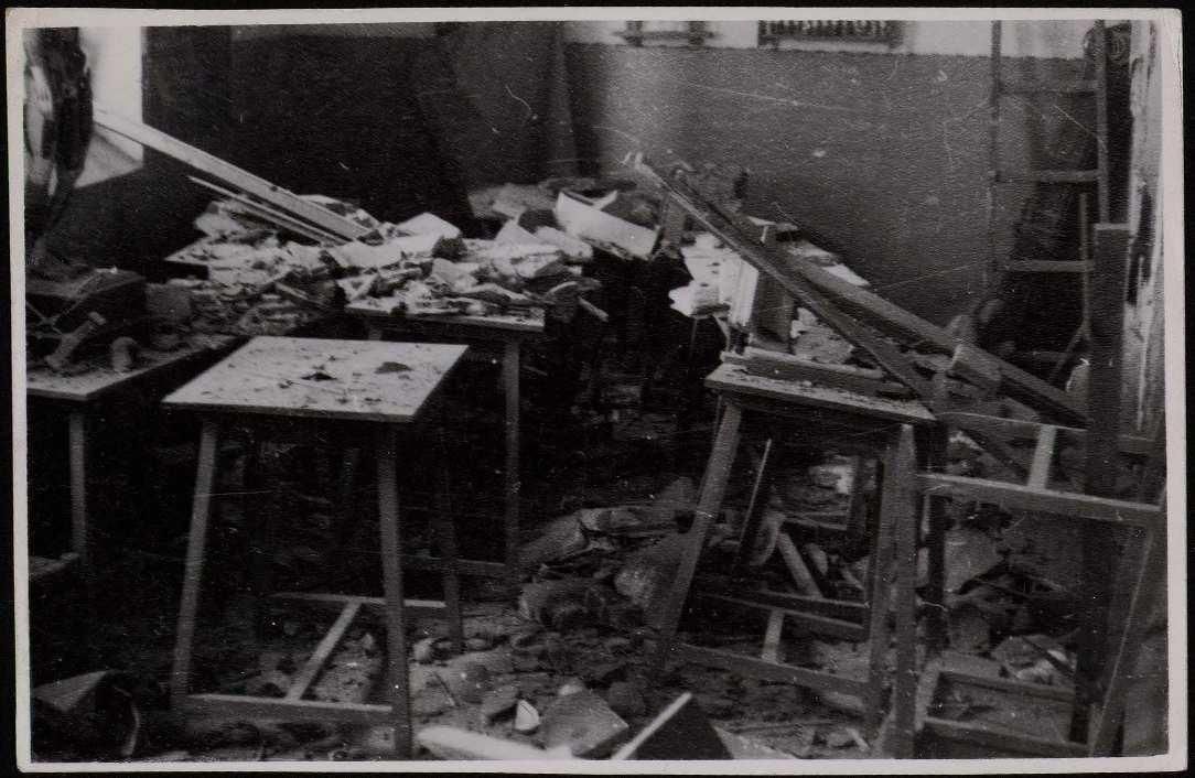 Destrozos de los bombardeos sobre el Hospital San Carlos y el Hospital Provincial de Madrid durante la Guerra Civil